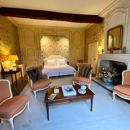 Гостевой дом Le Chatenet 1689