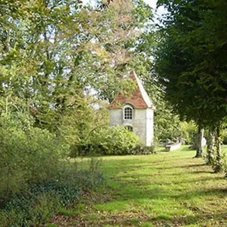 Гостевой дом Le Chatenet 1689 Брантом