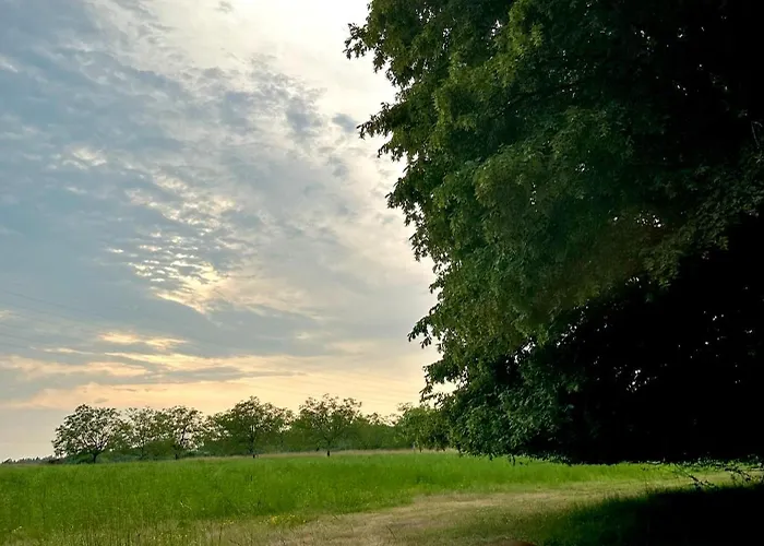 Le Chatenet 1689 Gasthuis