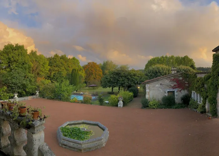 Le Chatenet 1689 Gasthuis Brantôme