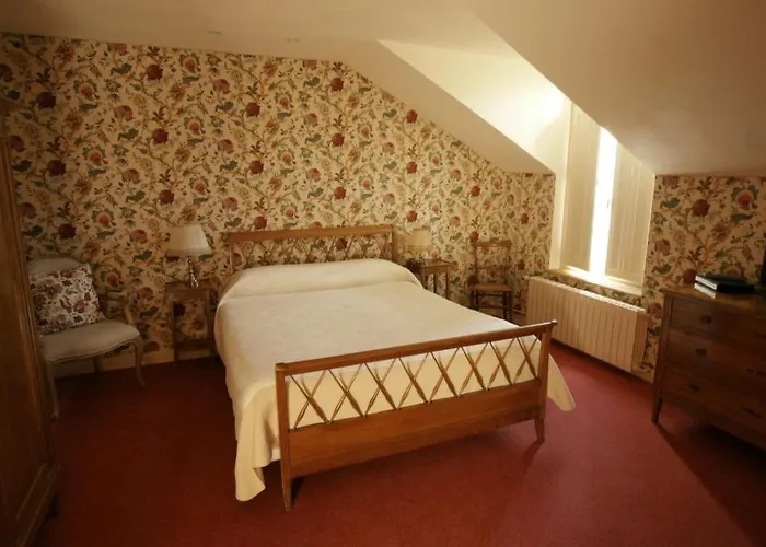 Le Chatenet 1689 3* Brantôme